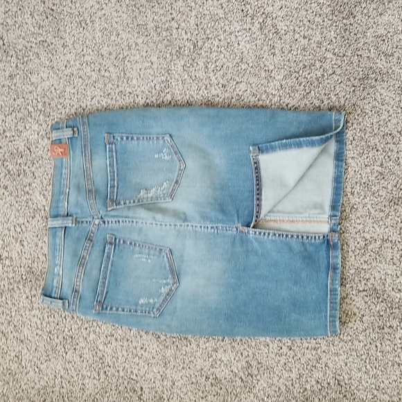 Sneak Peak Distressed Denim Pencil Skirt - Picture 7 of 12